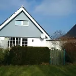 With 1 Bedroom Semesterbostad